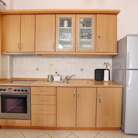 Summer Suite - Premium Apartment Пефкохори Екстериор снимка