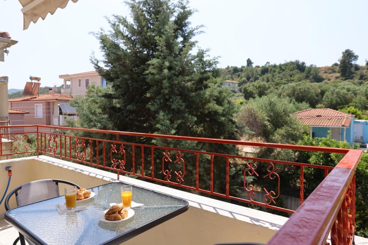 Summer Suite - Premium Apartment Пефкохори Екстериор снимка